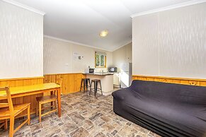 Heatherbrae Holiday Village