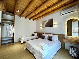 saada boutique studios