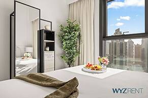 Alluring Parisian 1Br in Burj Crown