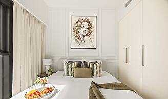 Alluring Parisian 1Br in Burj Crown