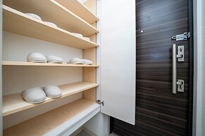 HILLSGARDEN 405
