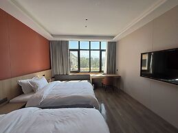 Crystal Hotel