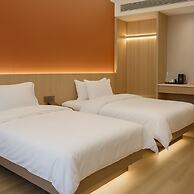 Crystal Hotel