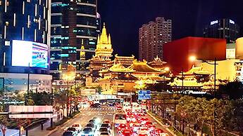 Lilys home Jingan Temple