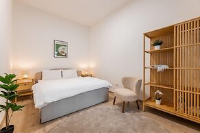 Magnolia Apartment Hotel