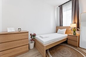 Magnolia Apartment Hotel