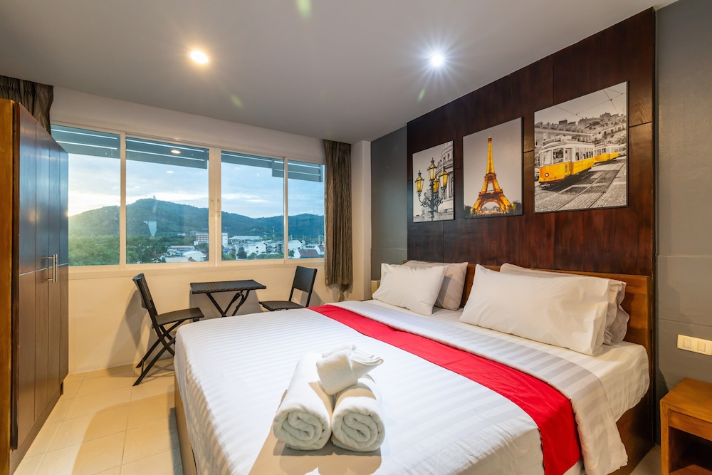 Phuket Five Fortune Holiday Hotel