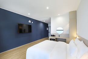 Pohang Hound Hotel Songdo Beach