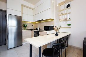 Aparthotel by Luxe Group KO16