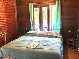 Villa Paraiso Traditional Thai