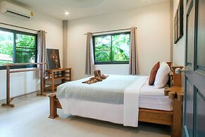 Jaccuzi House 5 pl 200 m From a Beautiful Beach