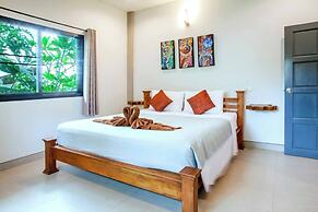 Jaccuzi House 5 pl 200 m From a Beautiful Beach