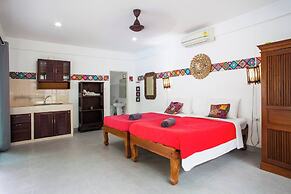 Villa With Private Pool and Mountain Views