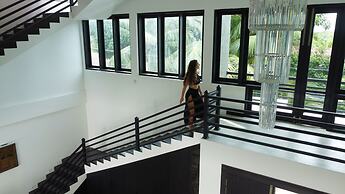 D' Art Villa Retreat and Spa