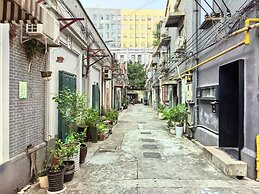Shanghai Hills & Aromahome Terrace Loft