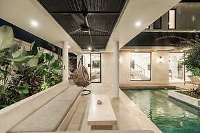Melasti Villa 2 by Alfred in Bali