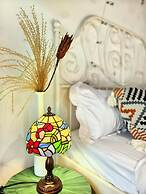 Shanghai Hills & Aromahome Sunshine BnB