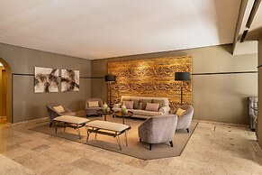 Vincci Baixa Suites Apartments