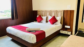 Hotel Anand Palace & Restaurant