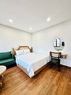 Momento Phu Quoc Hotel