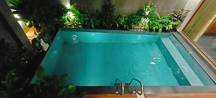HF Pool Resorto