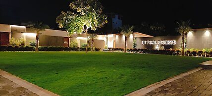 HF Pool Resorto