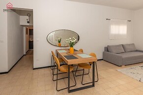 Sea view apartment with balcony