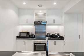 GLOBALSTAY The Residences Tower 1