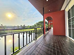 Waew Arun Garden Resort