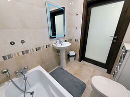 Traditional Maltese 3BD Apartment