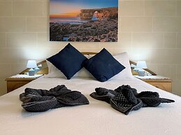 Traditional Maltese 3BD Apartment
