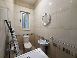 Traditional Maltese 3BD Apartment