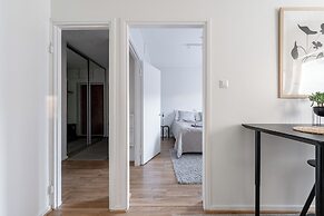 Bright & Cozy 2BR Home in Central Lahti