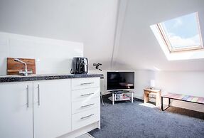 Rooftops - 1 Bedroom Apartment - Tenby