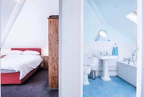 Rooftops - 1 Bedroom Apartment - Tenby