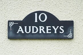Audreys - 3 Bed Holiday Home - Manorbier