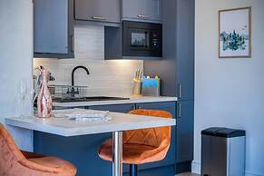 The Pig Sty - 1 Bedroom Studio - Princes Gate