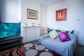 Skyfall - 2 Bedroom Apartment - Milford Haven