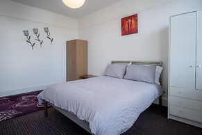 Skyfall - 2 Bedroom Apartment - Milford Haven