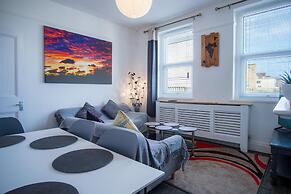 Skyfall - 2 Bedroom Apartment - Milford Haven