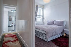 Skyfall - 2 Bedroom Apartment - Milford Haven