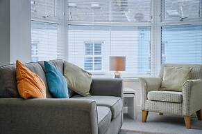 Bay View - 2 Bedroom Apartment - Tenby
