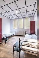 VOLA Hostel