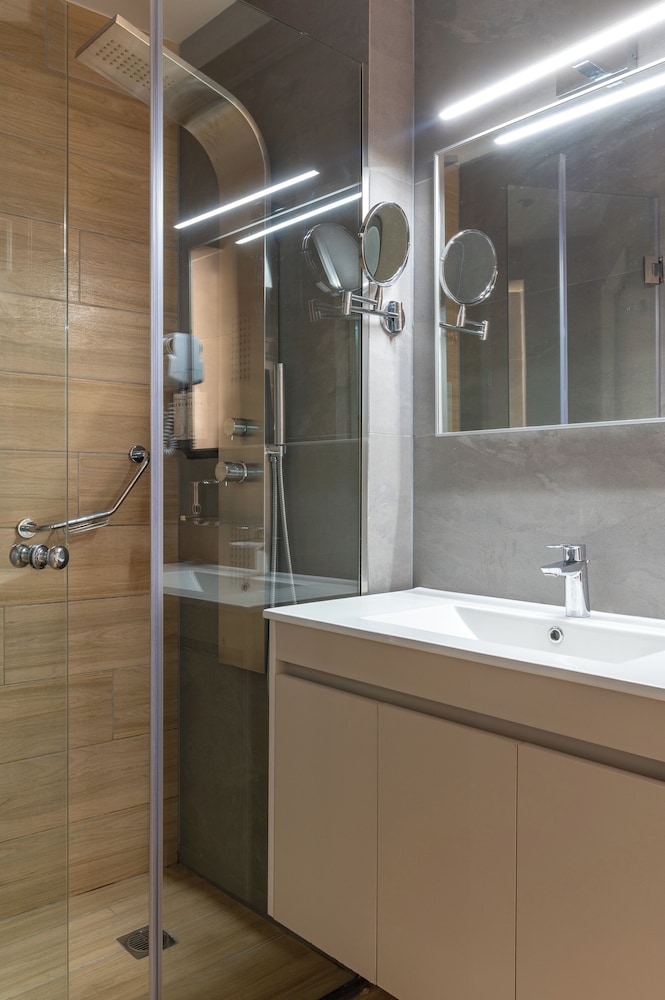 Chic Centre Suites Athens