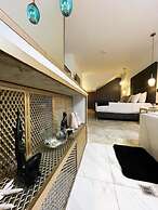 Hotel Lleras Park II