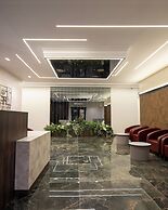 Leo Hotel