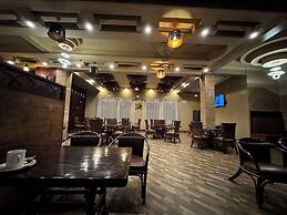 Famous Gates Hotel Bomet