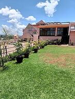 Famous Gates Hotel Bomet