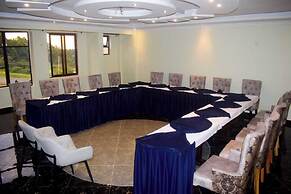Famous Gates Hotel Bomet
