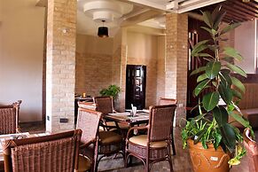 Famous Gates Hotel Bomet